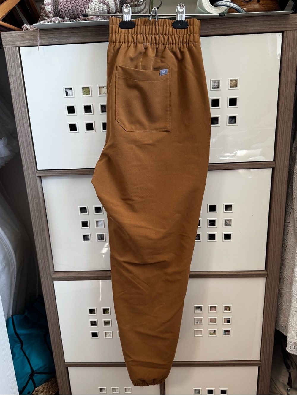 NWOT FIGS Indestructible Joggers Caramel - Size XL